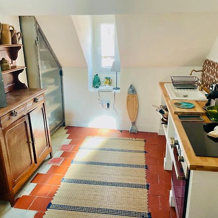"Coco" Coquet Petit Loft Au Calme En Centre Ville De Сет Экстерьер фото